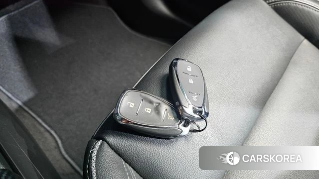 Chevrolet (GM Daewoo) Trailblazer 2021 Белый из Кореи, фото 6