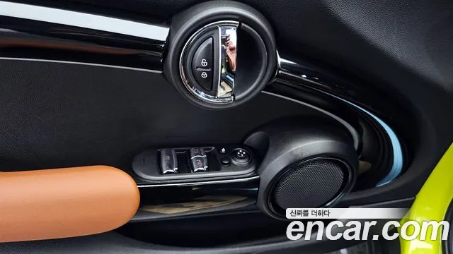 Mini Cooper S Convertible id 2694840 из Кореи 6