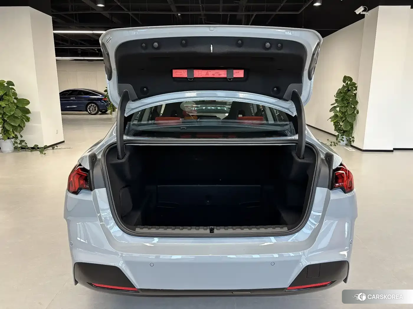 BMW 2 series 2025 Silver/gray из Китая, фото 6
