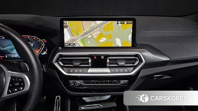 BMW X3 (G01) 2024 Белый из Кореи, фото 6