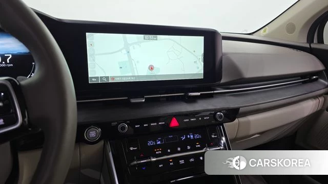 Kia Carnival 4th generation 2023 Белый из Кореи, фото 6