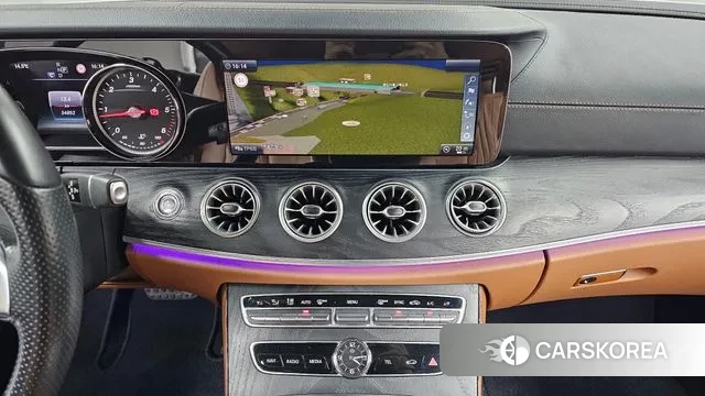 Mercedes-Benz E-Class W213 2018 Серебристо-серый из Кореи, фото 6