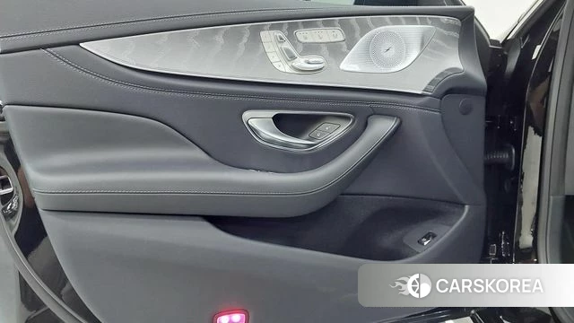 Mercedes-Benz AMG GT 2025 Черный из Кореи, фото 6