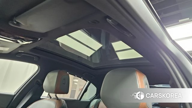 BMW 5 Series (G60) 2025 Белый из Кореи, фото 6