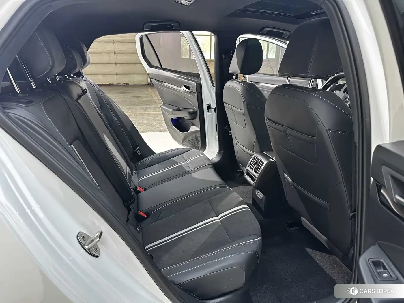 Volkswagen Golf id 4649350 из Китая 7