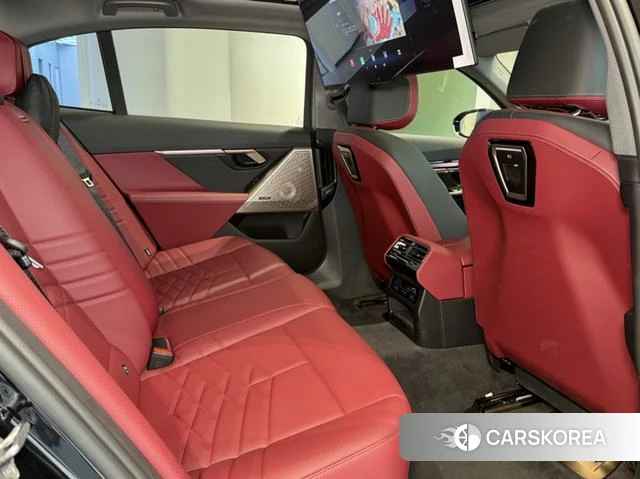 BMW 5 series 2025 Черный из Китая, фото 6