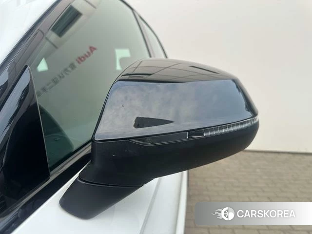 Audi Q5L 2024 Белый из Китая, фото 6