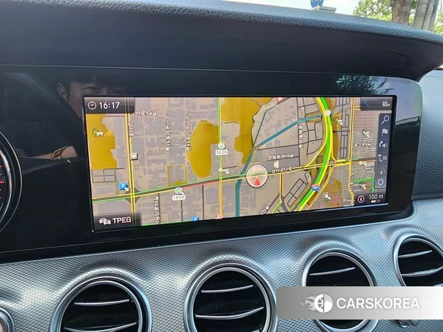 Mercedes-Benz E-Class W213 2019 Белый из Кореи, фото 6