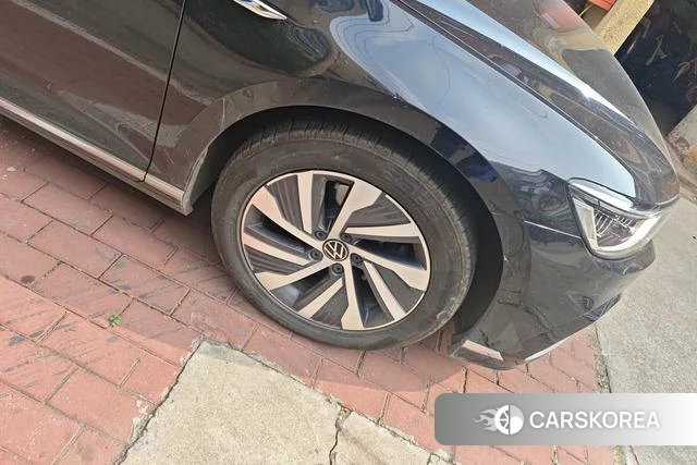 Volkswagen Magotan PHEV 2021 Черный из Китая, фото 6