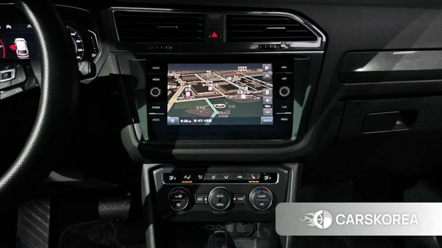 Volkswagen Tiguan Allspace 2020 Черный из Кореи, фото 6