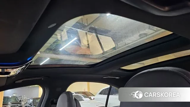 Mercedes-Benz E-Class W214 2024 Светло-серебряный цвет из Кореи, фото 6