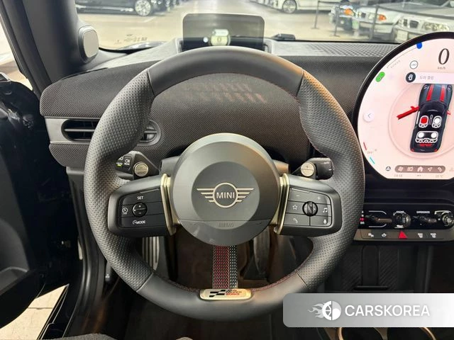 Mini Cooper S 4th Generation 2025 Черный из Кореи, фото 6