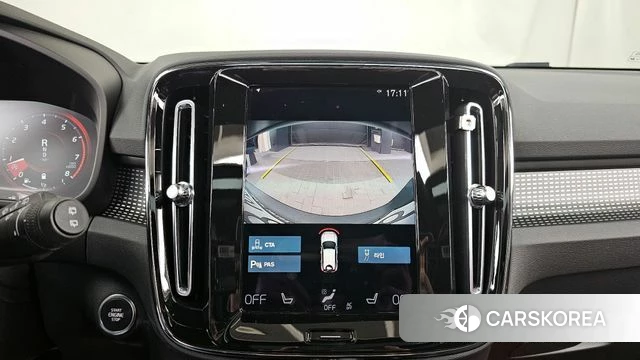 Volvo XC40 2021 Белый из Кореи, фото 6