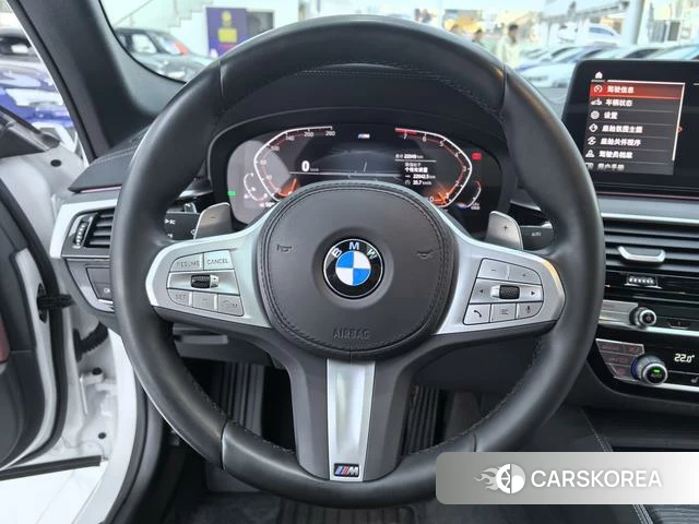 BMW 5 series 2024 Белый из Китая, фото 6