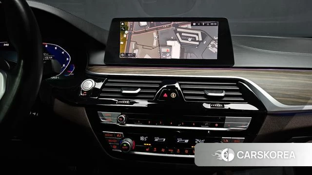 BMW 5 Series (G30) 2020 Белый из Кореи, фото 6