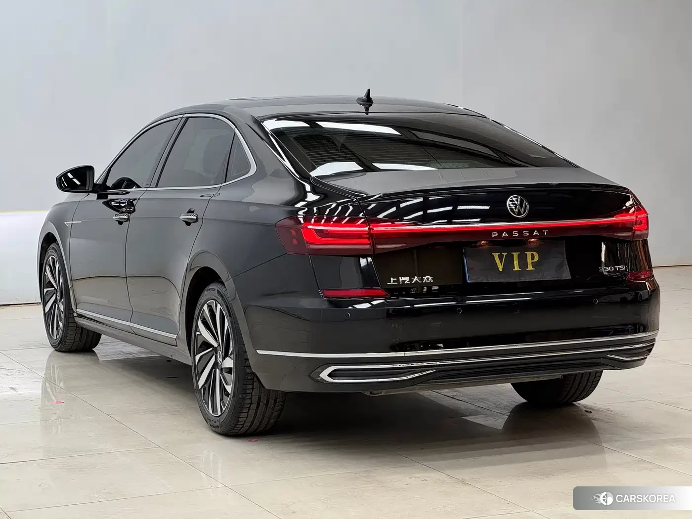 Volkswagen Passat 2023 Черный из Китая, фото 6