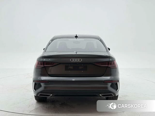 Audi A3 2021 Темно-серый из Китая, фото 6
