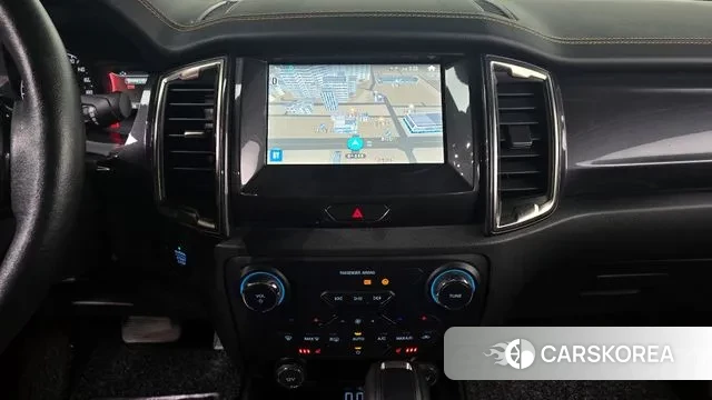 Ford Ranger 3rd Generation 2022 Белый из Кореи, фото 6