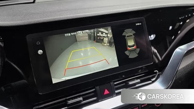 Kia Niro Plus 2022 Белый из Кореи, фото 6