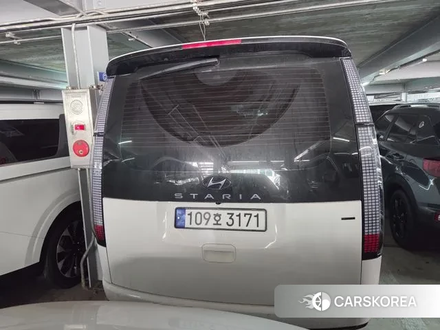 Hyundai Staria 2024 Белый из Кореи, фото 6