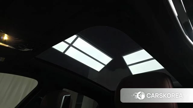 BMW 7 Series (G70) 2025 Черный из Кореи, фото 6