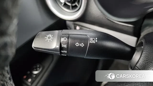 Kia The New K3 2nd generation 2021 Белый из Кореи, фото 6