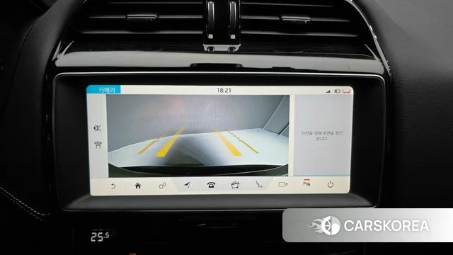 Jaguar XE 2019 Черный из Кореи, фото 6