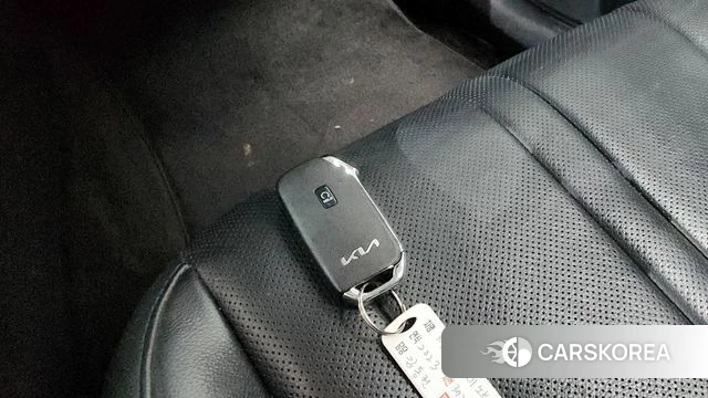 Kia K8 2022 Черный из Кореи, фото 6