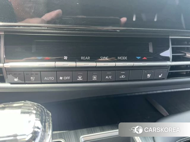 Toyota Saina 2024 Белый из Китая, фото 6