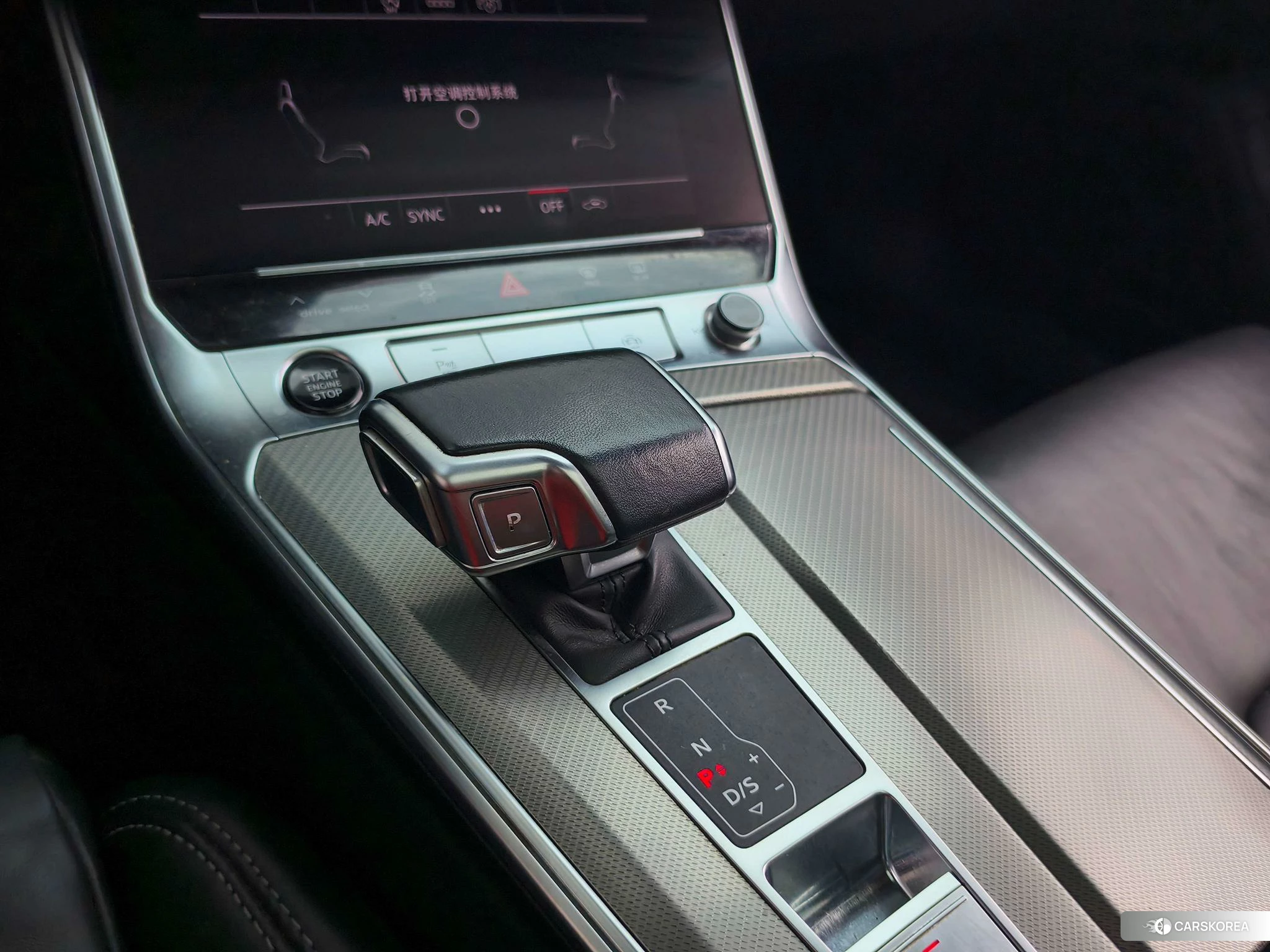 Audi A6L 2022 Черный из Китая, фото 6
