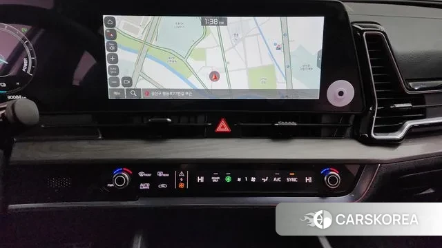 Kia Sportage 5th Generation Hybrid 2023 Белый из Кореи, фото 6