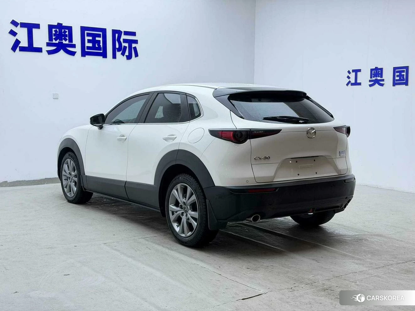 Mazda CX-30 2021 Белый из Китая, фото 6