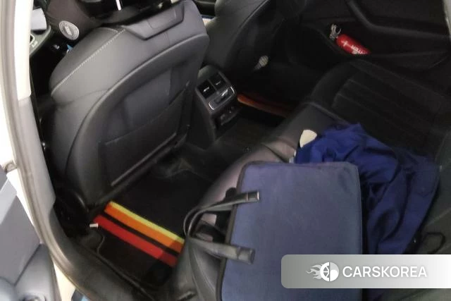 Audi A4L 2021 Белый из Китая, фото 6
