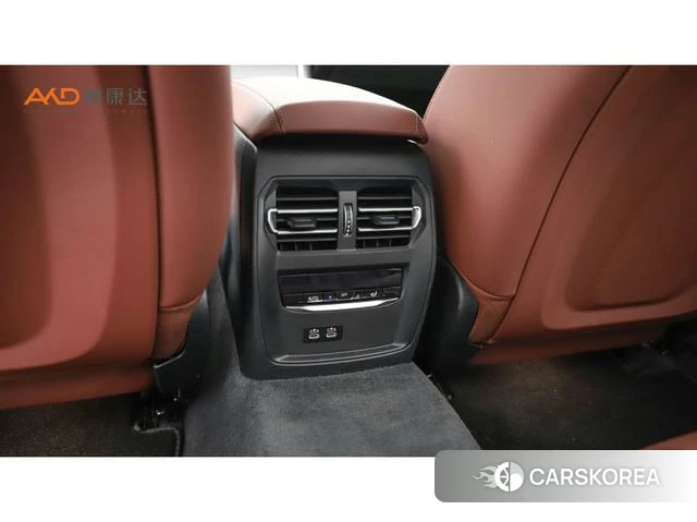 BMW i3 2024 Зеленый из Китая, фото 6
