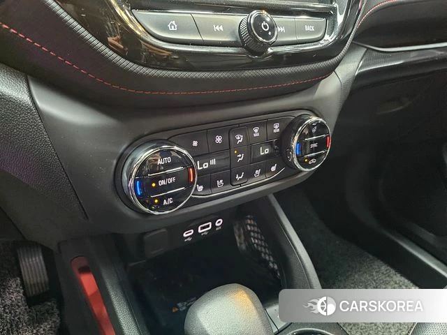 Chevrolet (GM Daewoo) Trailblazer 2023 Черный из Кореи, фото 6
