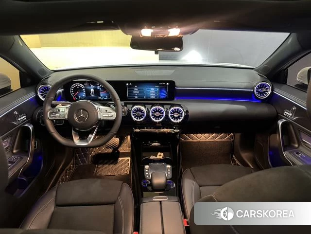Mercedes-Benz Class A 2022 Белый из Китая, фото 6