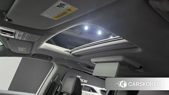 Honda Odyssey 2019 Белый из Кореи, фото 6