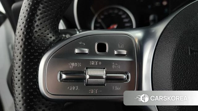 Mercedes-Benz C-Class W205 2019 Белый из Кореи, фото 6