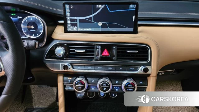 Genesis The New G70 2021 Белый из Кореи, фото 6