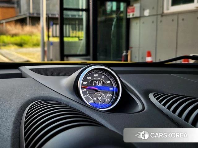 Porsche 718 Boxster 2019 Желтый из Кореи, фото 6