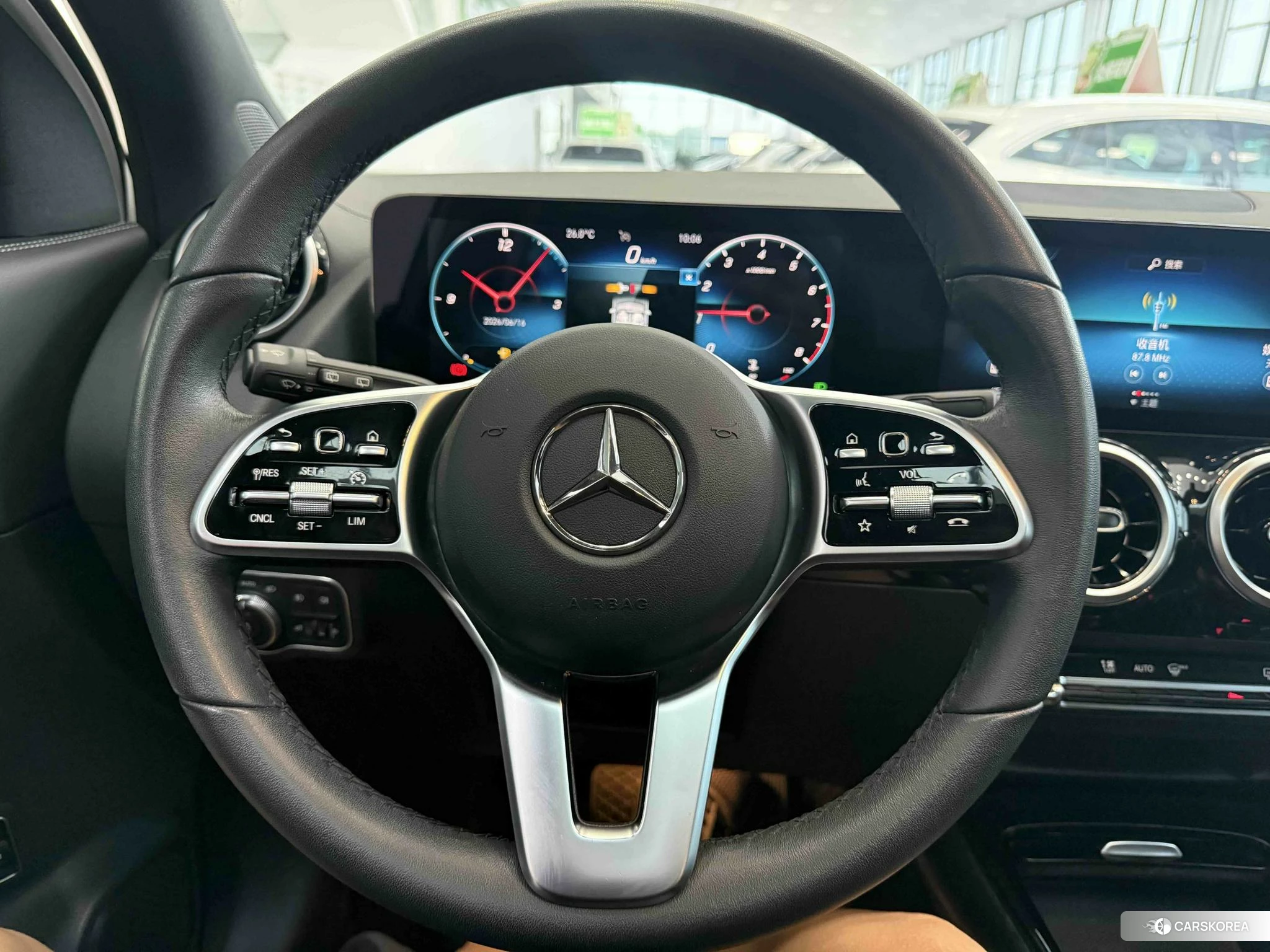 Mercedes-Benz GLA 2021 Белый из Китая, фото 6