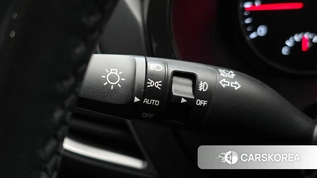 Kia Seltos 2021 Белый из Кореи, фото 6