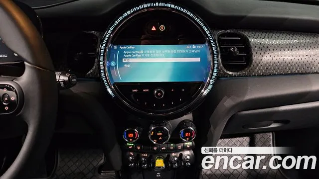 Mini Cooper Electric 2022 Черный из Кореи, фото 6