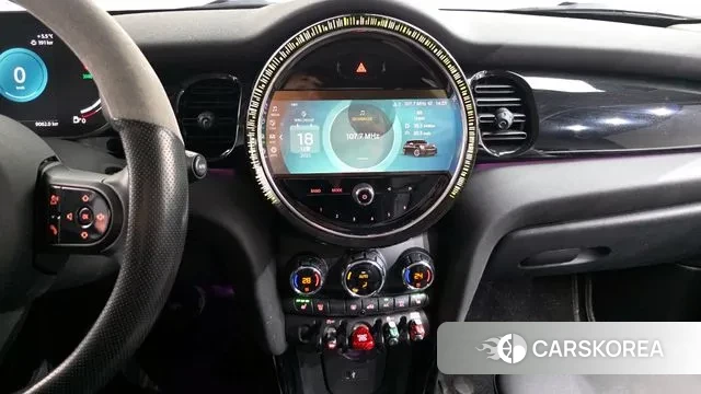 Mini Cooper 2023 Песочный из Кореи, фото 6