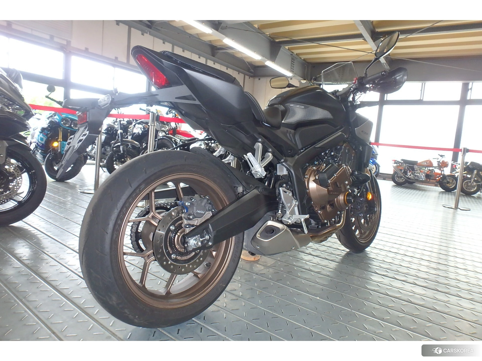 Honda CB650R E-CLUTCH id 4380298 из Японии 6