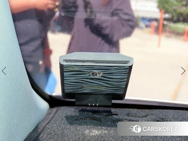 Kia Niro 2018 Серебристо-серый из Кореи, фото 6