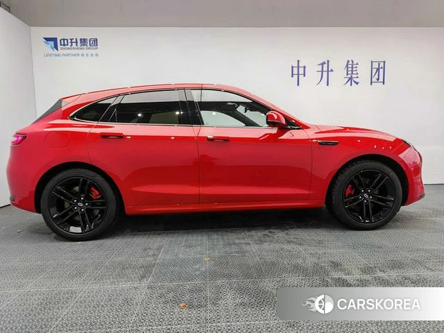 AITO Ask the world M5 2025 Красный из Китая, фото 6