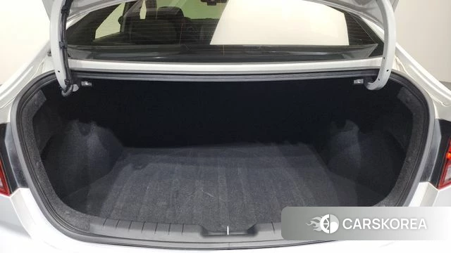 Hyundai The New Avante AD 2018 Белый из Кореи, фото 6