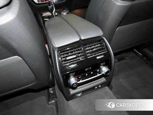 BMW 5 Series (G30) 2021 Синий из Кореи, фото 6