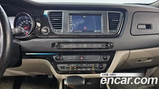 Kia The New Carnival 2018 Белый из Кореи, фото 6